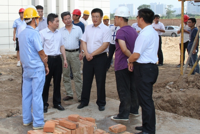 2016-8-16王市長來城投集團(tuán)調(diào)研 055.jpg