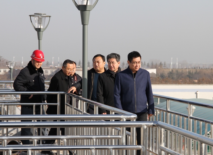 2017-1-12國(guó)資委王勇主任檢查工地 009.jpg